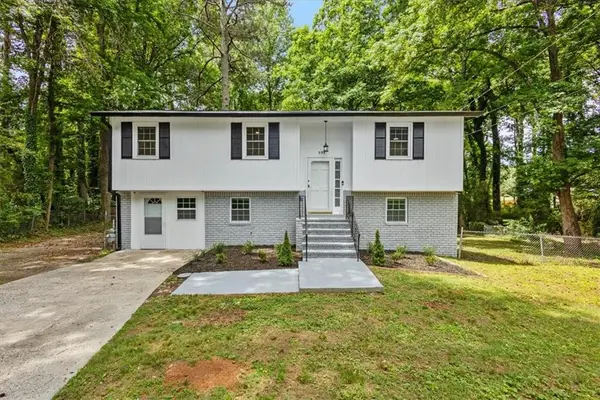 394 Burr Oak Court, Lawrenceville, GA 30046