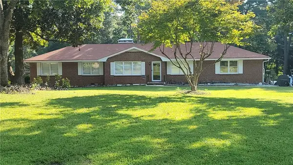 984 Bob Hannah Circle, Lawrenceville, GA 30044
