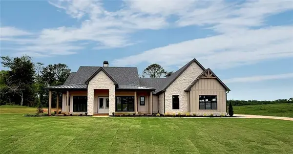 156 Palisade Drive, Rydal, GA 30171