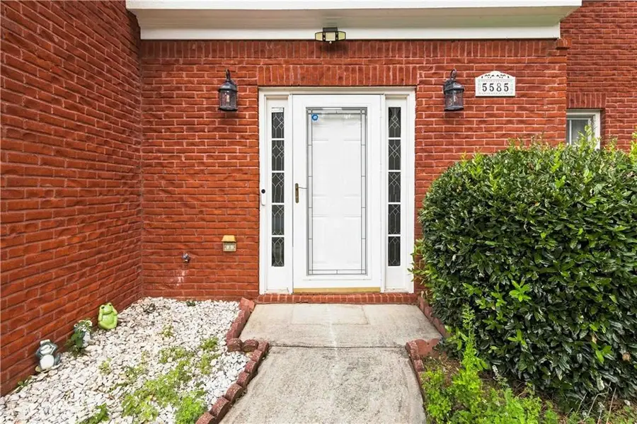 5585 Martin Grove Drive Nw, Lilburn, GA 30047 - #2