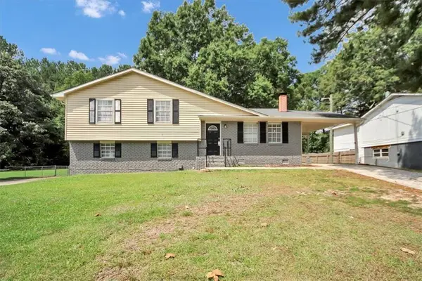 139 Caldwell Drive, Hampton, GA 30228