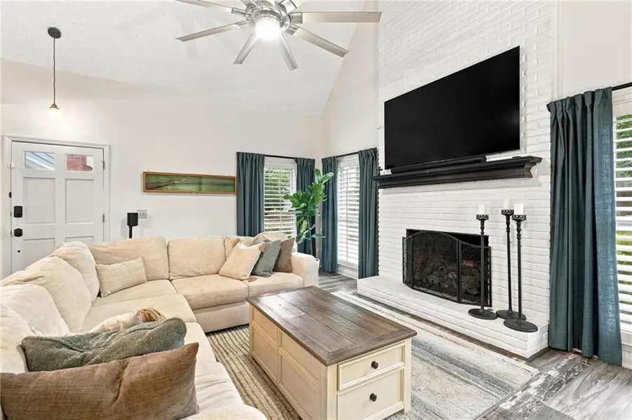 414 Roswell Green Lane, Roswell, GA 30075 - #3