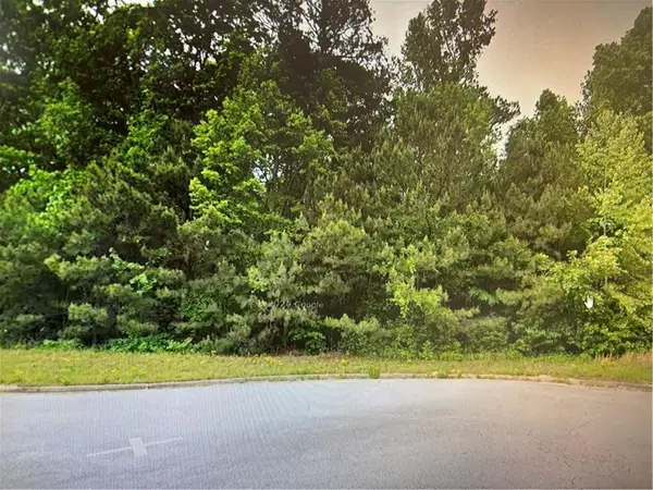 120 Mountain Crest Drive, Oxford, GA 30054