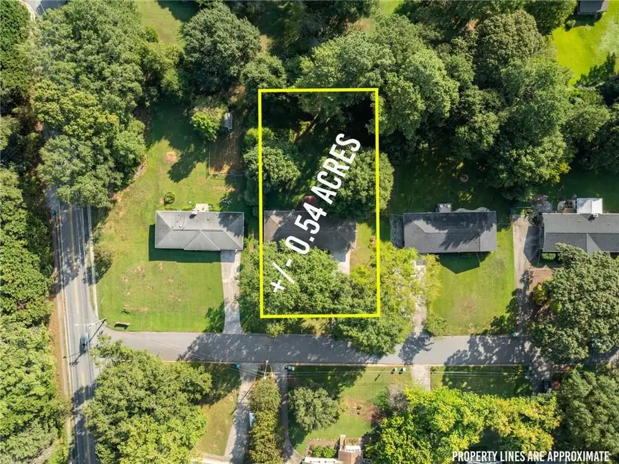 1212 Stephens Street Sw, Lilburn, GA 30047 - #2