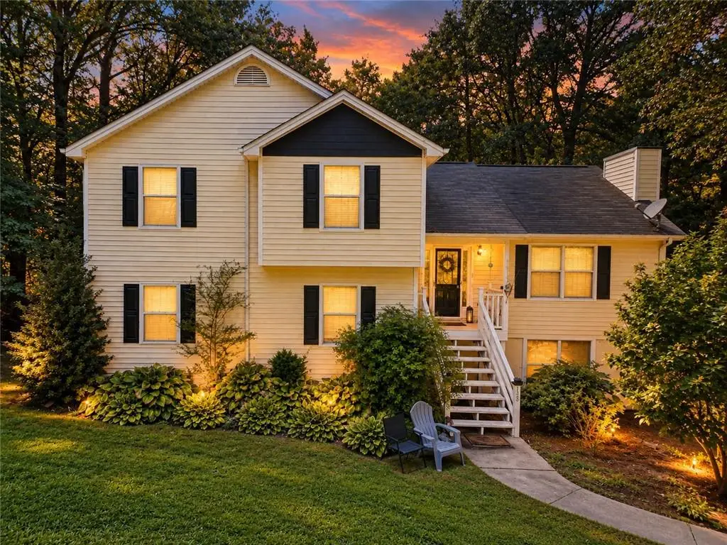 138 Mountain Oaks Drive, Carrollton, GA 30116 - #1
