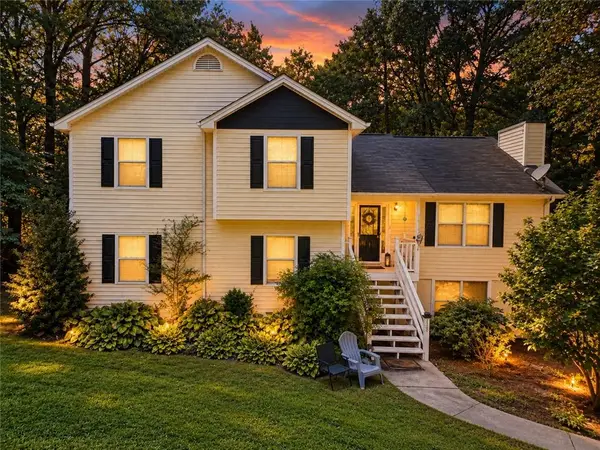 138 Mountain Oaks Drive, Carrollton, GA 30116
