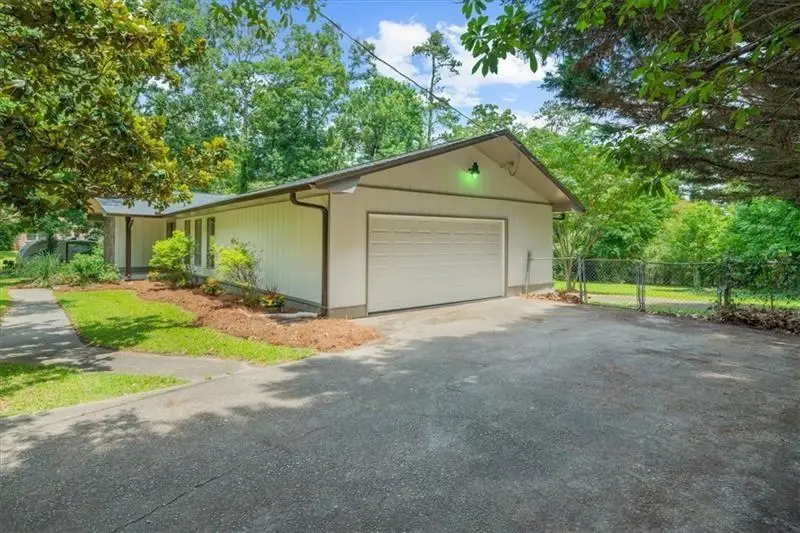 2053 Deerfield Run, Snellville, GA 30078 - #3