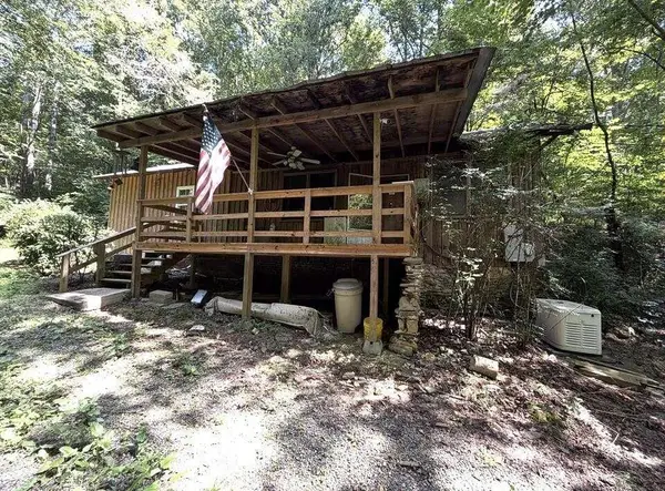 202 Standing Rock Lane, Ellijay, GA 30540