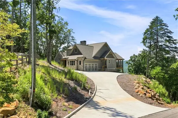 102 Moose Loop, Waleska, GA 30183