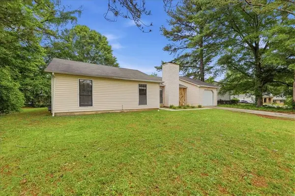 608 Crestmont Court, Jonesboro, GA 30238