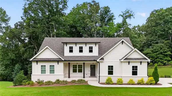 727 Old Collins Road, Hoschton, GA 30548