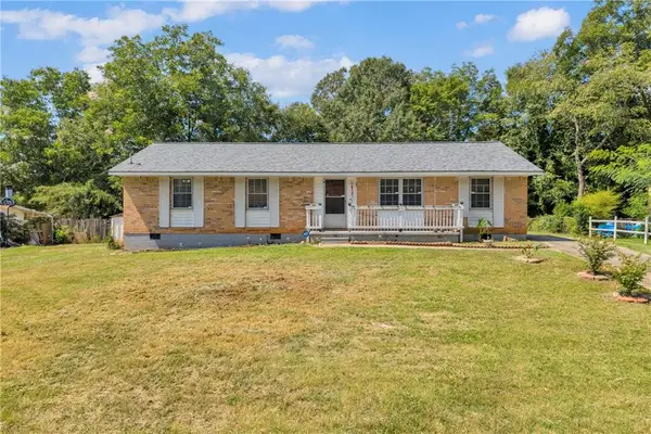 8229 Kendrick Road, Jonesboro, GA 30238