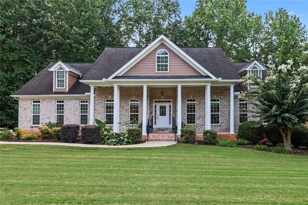 5453 Copper Creek Road, Flowery Branch, GA 30542 - #1