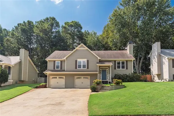 961 Rose Creek Run, Woodstock, GA 30189