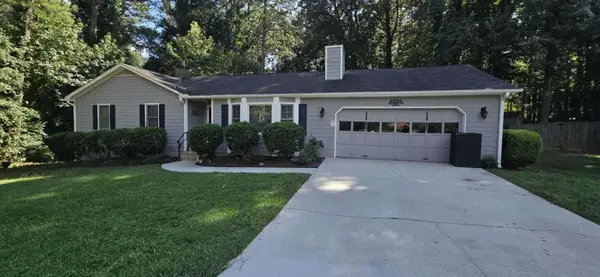 6586 Deshon Circle, Lithonia, GA 30058