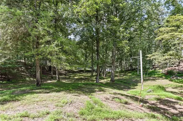 6495 Julian Road, Gainesville, GA 30506
