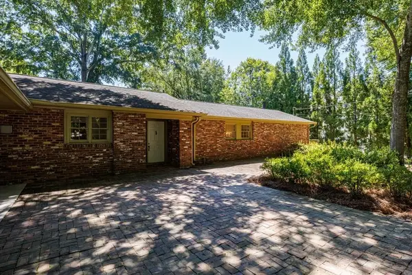 1510 Peachtree Battle Avenue Nw, Atlanta, GA 30327