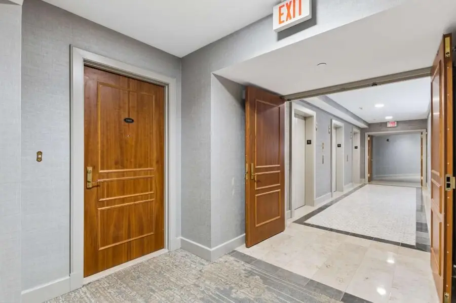700 Park Regency Place Ne #1604, Atlanta, GA 30326 - #2