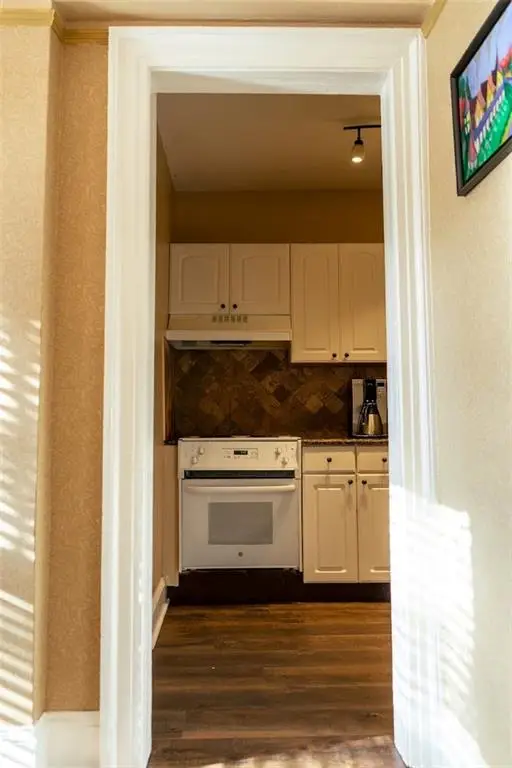 198 Ponce De Leon Avenue Ne #3A, Atlanta, GA 30308 - #3