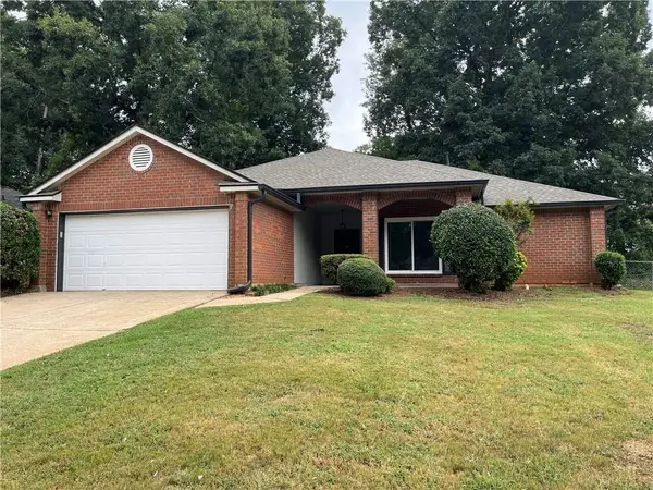 1441 Shady Cove Lane, Lawrenceville, GA 30043