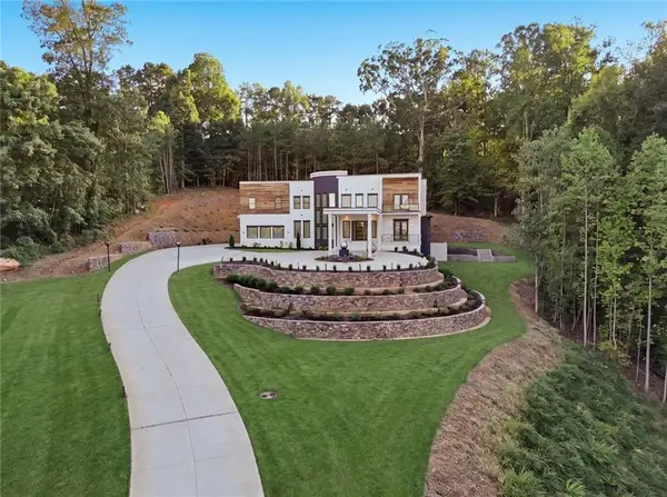 1612 Mountain Shadow Trail, Stone Mountain, GA 30087