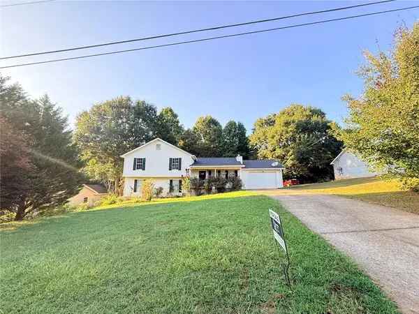 4400 Leafview Drive, Gillsville, GA 30543