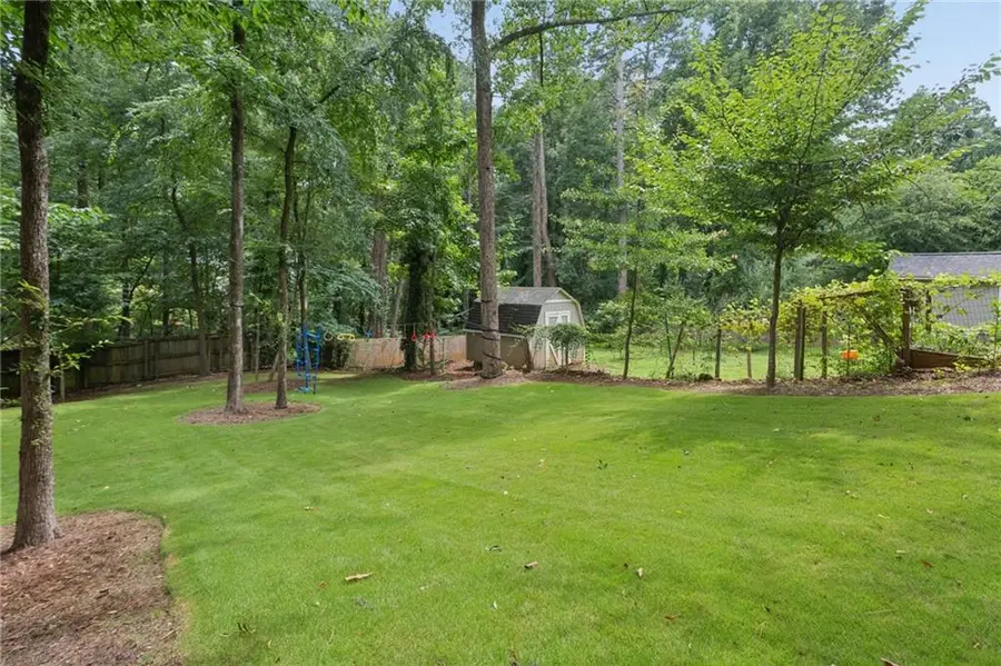 3825 Creekview Drive Ne, Marietta, GA 30068 - #3