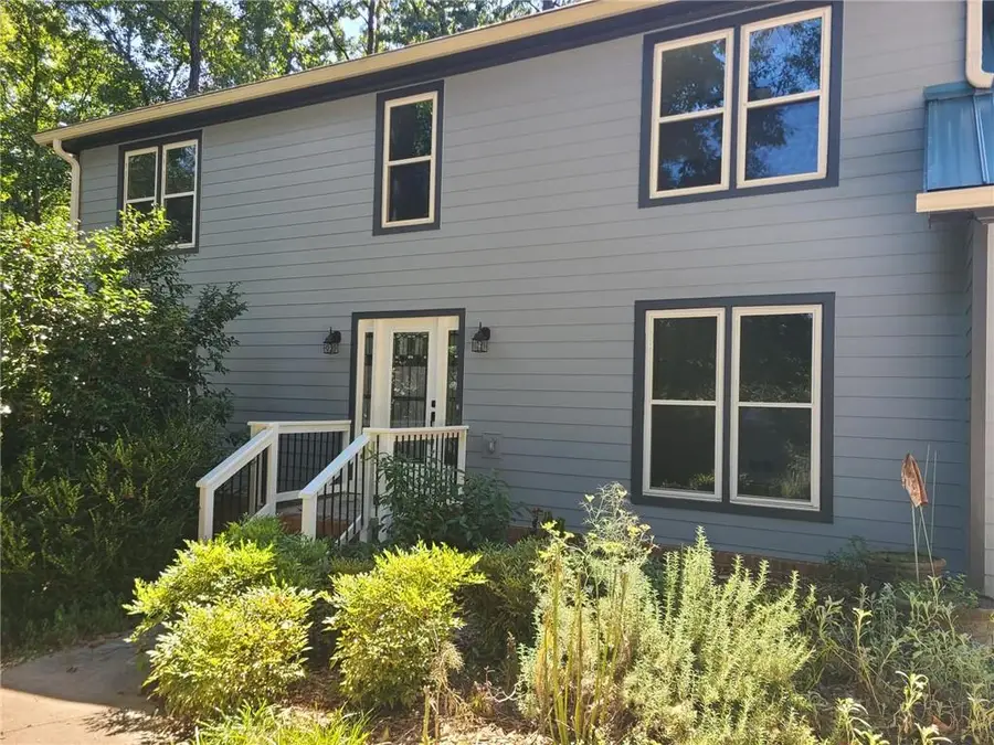 4690 Nutmeg Way Sw, Lilburn, GA 30047 - #2