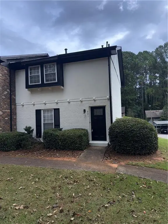 621 Garden Walk Drive, Stone Mountain, GA 30083