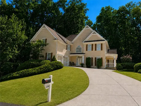 2038 Haydenbrook Drive Nw, Acworth, GA 30101
