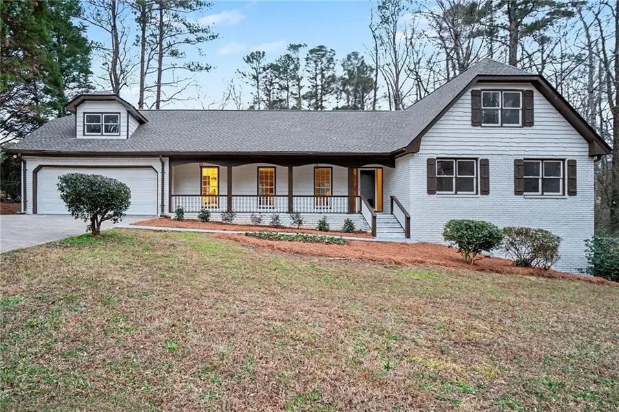 5464 Breathitt Drive Sw, Lilburn, GA 30047 - #2