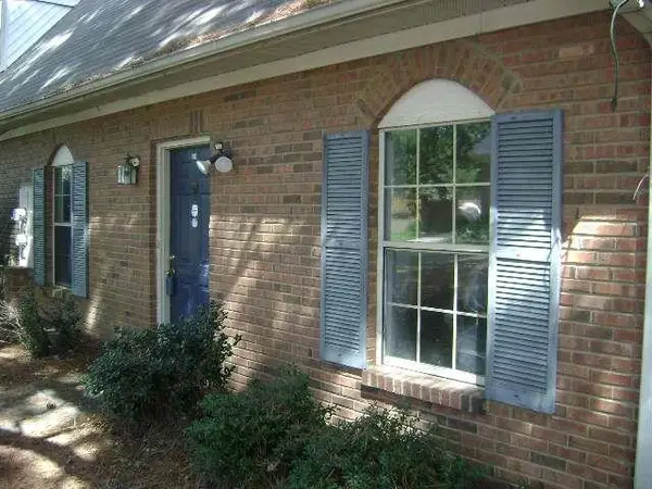 934 Park Place, Conyers, GA 30012
