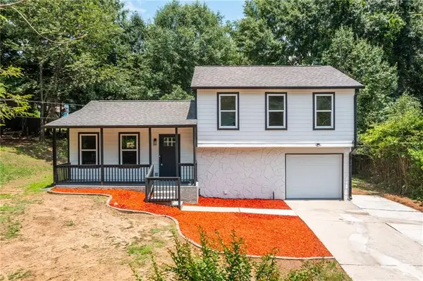 847 Half Moon Hollow, Lilburn, GA 30047