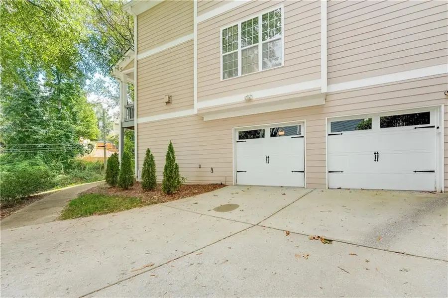 1888 Marietta Road Nw, Atlanta, GA 30318 - #2