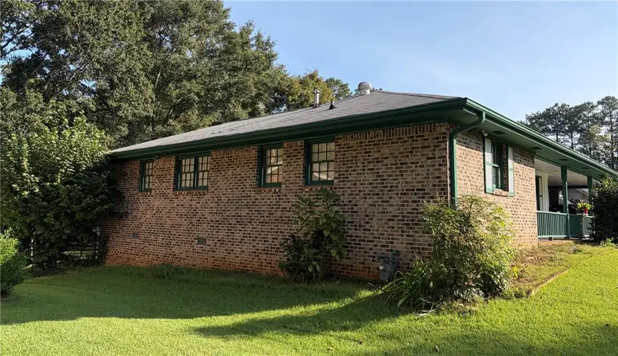 3429 Lake Drive, Lawrenceville, GA 30044 - #3