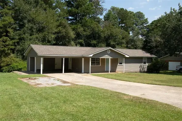 20 Woodland Drive, Carrollton, GA 30117