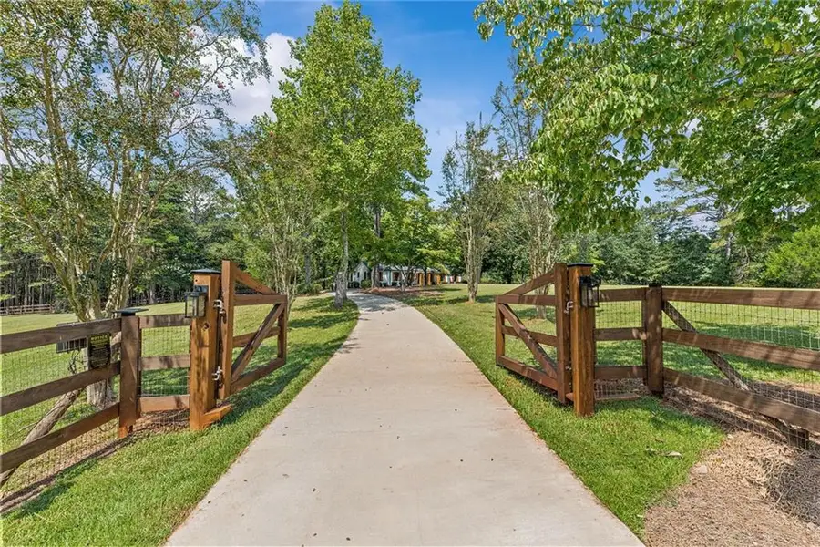 175 Williamsburg Lane, Athens, GA 30605 - #2
