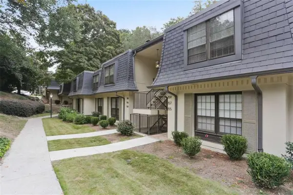158 Maribeau Square, Atlanta, GA 30327