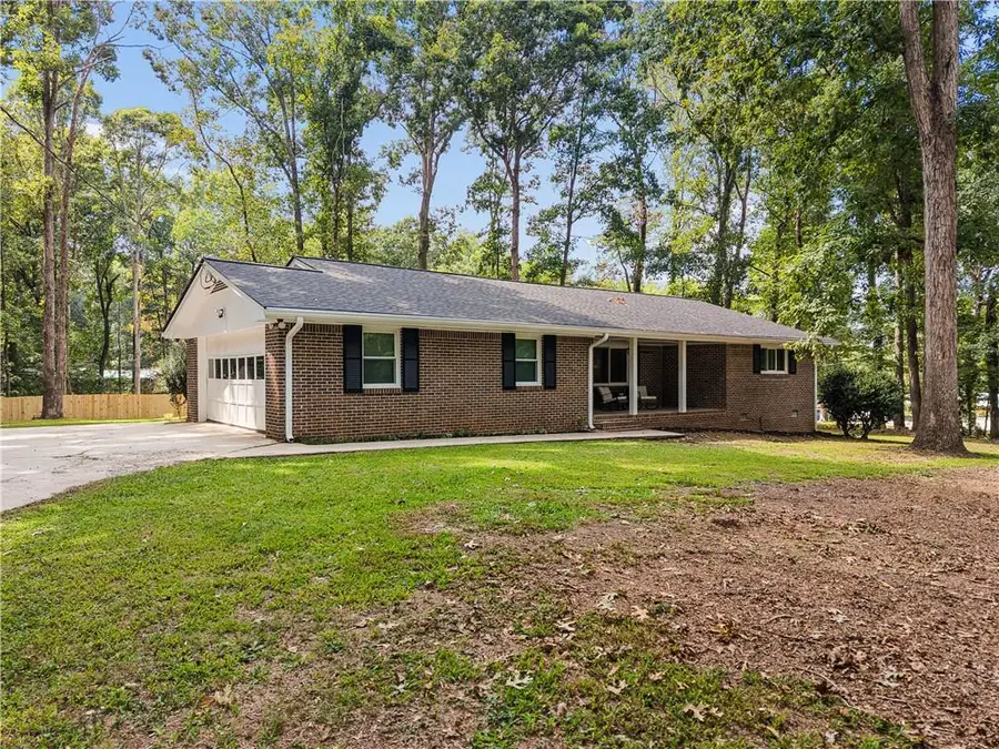 3696 Rainbow Circle Sw, Snellville, GA 30039 - #3