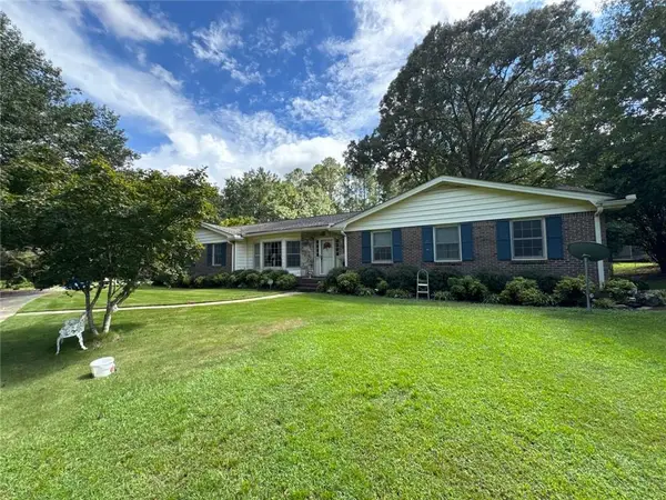 115 Gingercake Drive, Fayetteville, GA 30214