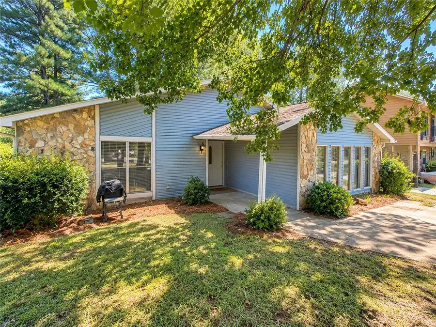 6260 Mozart Drive, Riverdale, GA 30296 - #2