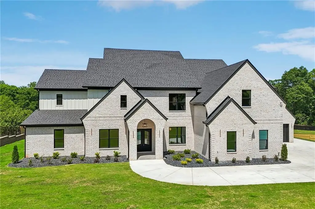 3207 Thompson Mill Rd, Buford, GA 30519 - #1
