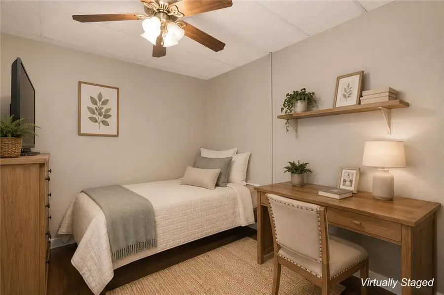 3941 Memorial Parkway Nw, Kennesaw, GA 30152 - #2