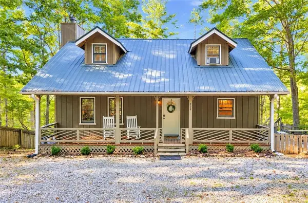 858 River Forest Run, Cleveland, GA 30528