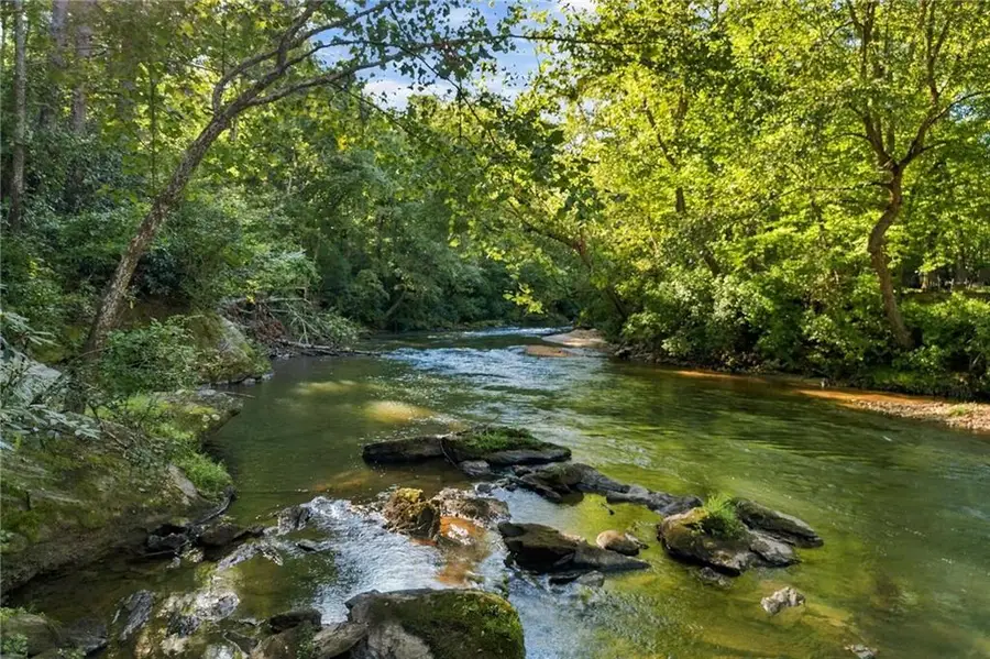 858 River Forest Run, Cleveland, GA 30528 - #2