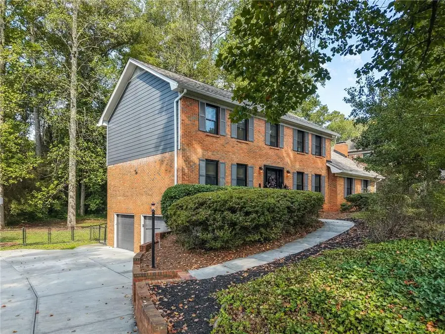 831 Montego Way Sw, Lilburn, GA 30047 - #2