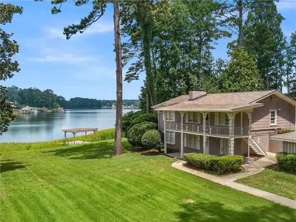 3208 Lake Jodeco Road, Jonesboro, GA 30236
