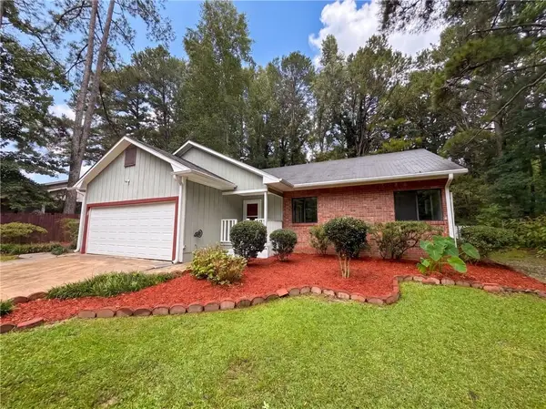 5330 Garvey Drive, Fairburn, GA 30213