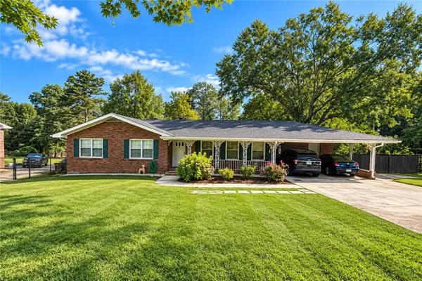 304 Fayetteville Road, Fairburn, GA 30213
