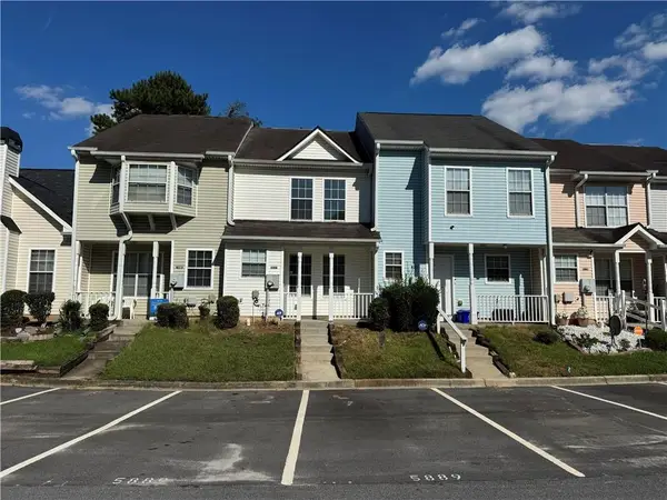 5889 Trent Walk Drive, Lithonia, GA 30038